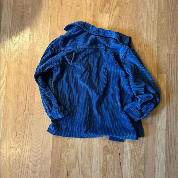 Vintage LL Bean Blue Button Down - Picture 2 of 3